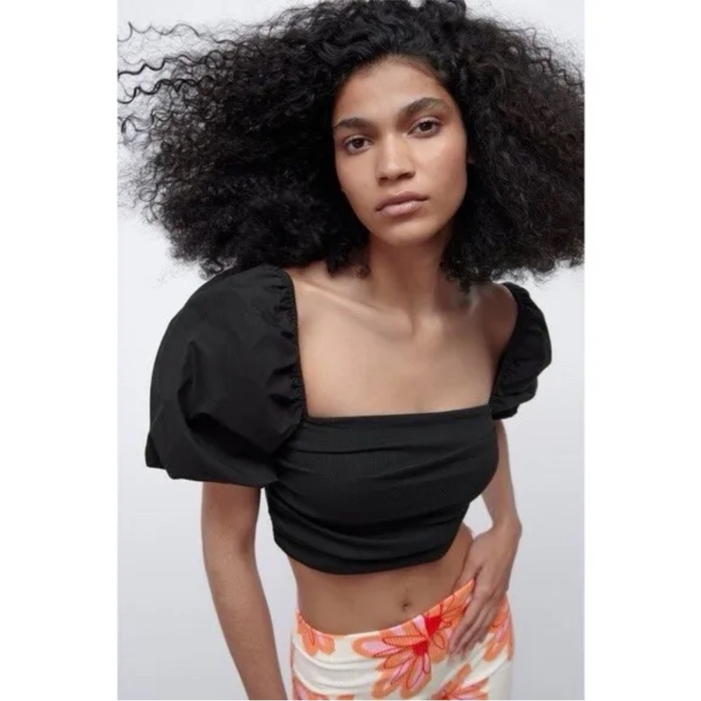 Zara Black Crop Puffy Sleeve Blouse Size Medium